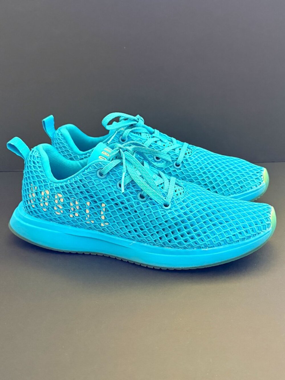 NOBULL Mesh Runner Unisex Sneakers M8/W9.5 Blue Light Weight Run Faster